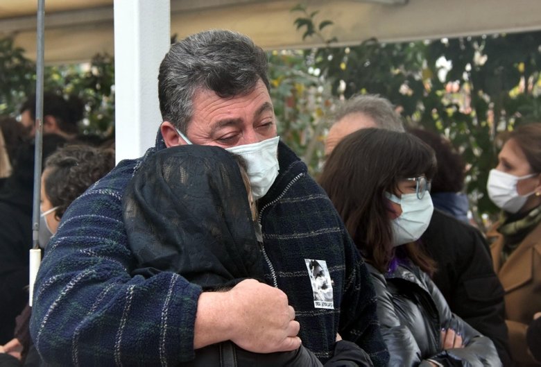 Şarkıcı Gülçin Ergül’ün sevgilisi Erdal Şeyda Lafçı son yolculuğuna uğurlandı