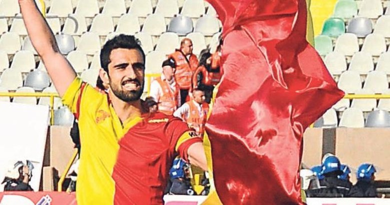 KSK’de bayrak krizi