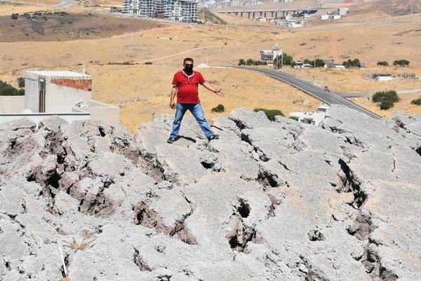 İzmir’de facia göz göre göre geliyor! Harmandalı kayıyor Soyer bakıyor