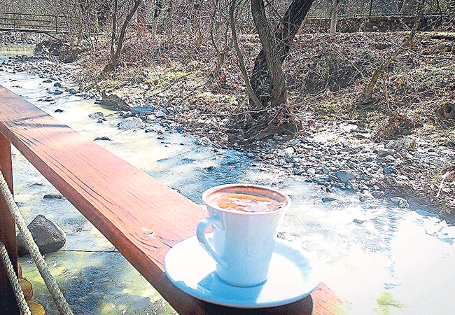 İzmir’de doğanın içinde bir hafta sonu: Çiçekli ve Yakaköy