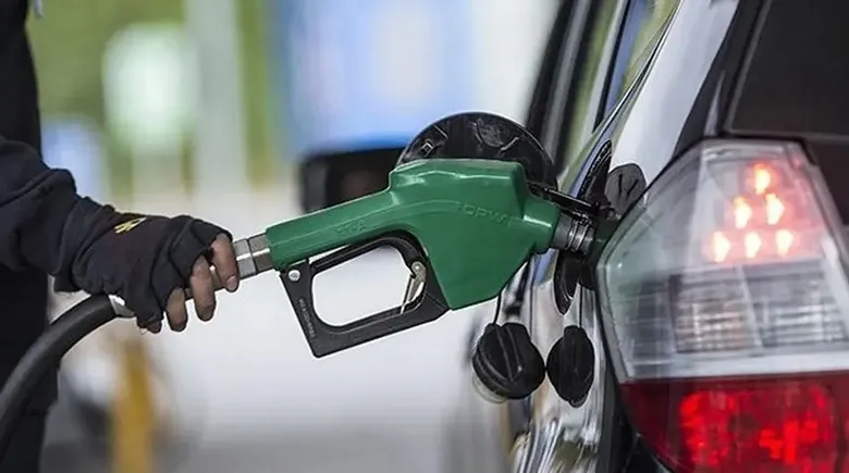 son-dakika-motorine-buyuk-indirim-guncel-akaryakit-fiyatlari-1787750118494.jpeg