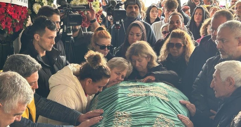 Denizli’deki kazada hayatını kaybeden Nisa, İzmir’de son yolculuğuna uğurlandı