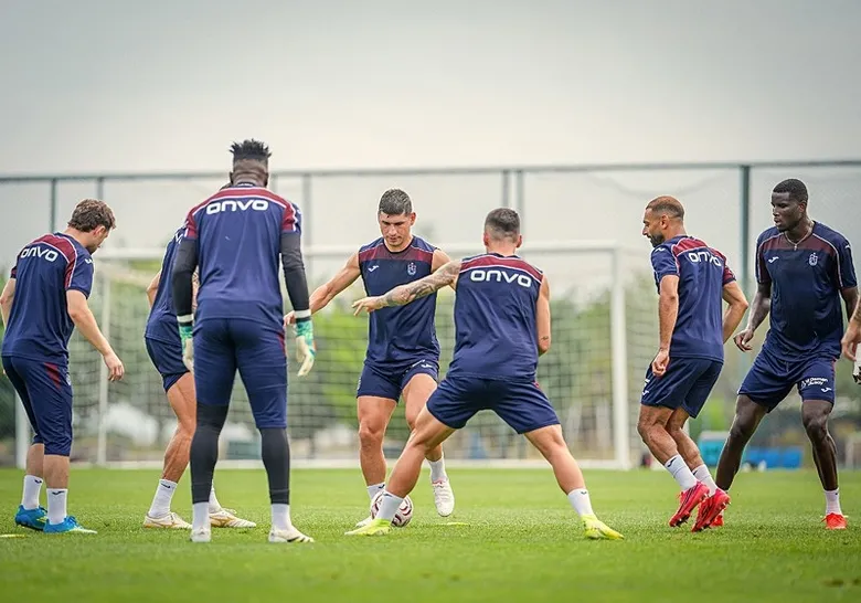 goztepe-trabzonspor-maci-ne-zaman-saat-kacta-hangi-kanalda-salah-oynayacak-mi-1786175775369.jpeg