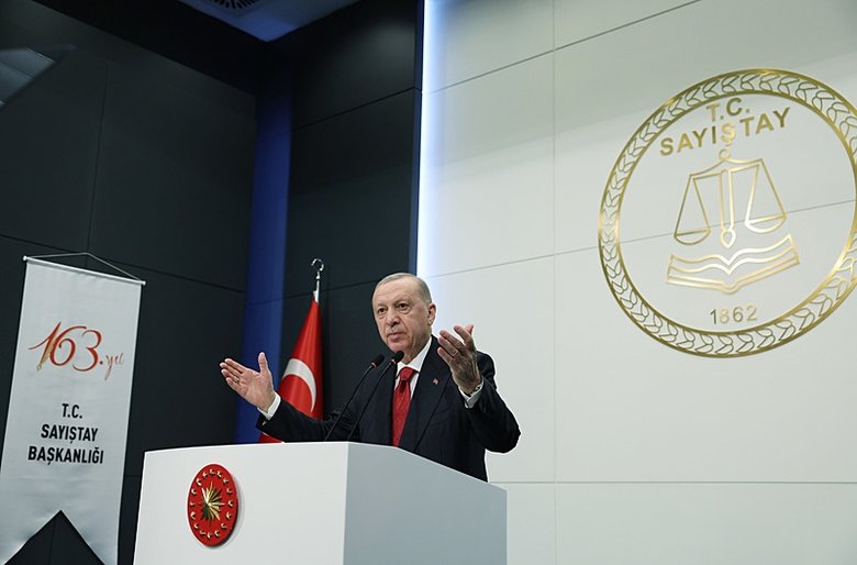 Başkan Erdoğan’dan yolsuzlukla mücadele mesajı: Hukuksuzluğun hesabı sorulur