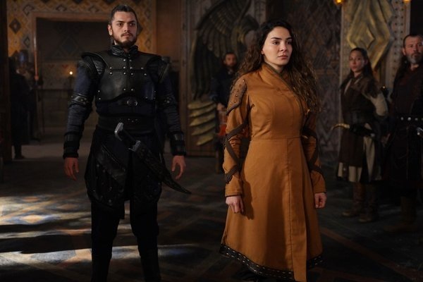 Reytinglerde zirvede! Akkız ve Batuga adeta ‘Destan’ yazdı