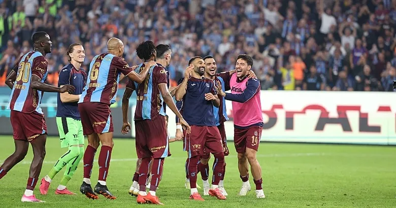 Fırtına koptu Aslan savruldu