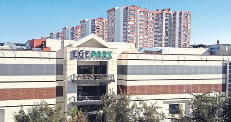 Ege Park AVM yıkılıyor