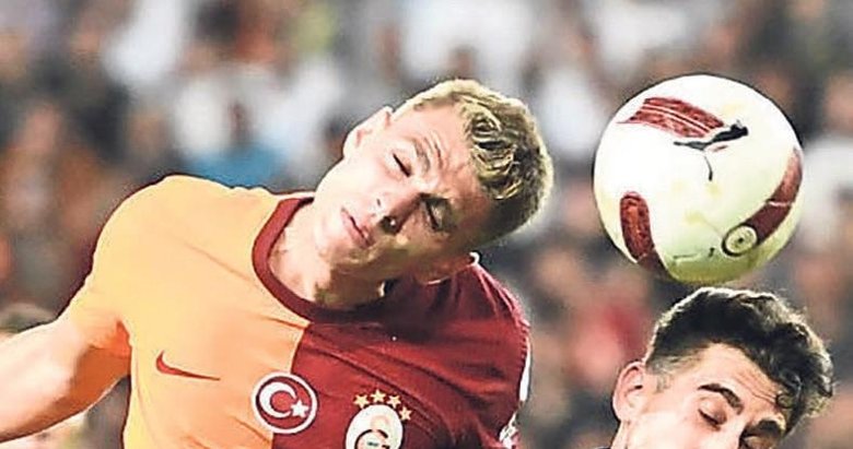 Aslan ünvanını kaybetti