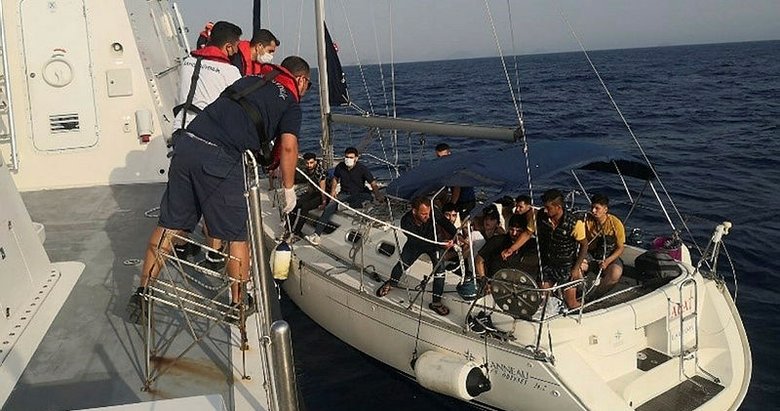 Bodrum açıklarında 33 düzensiz göçmen kurtarıldı