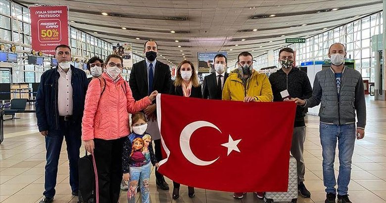 Şili’de mahsur kalan 8 Türk vatandaşı yurda dönüyor