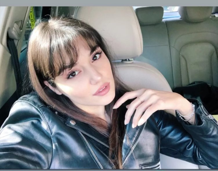 Hande Erçel yeni tarzıyla dikkat çekti