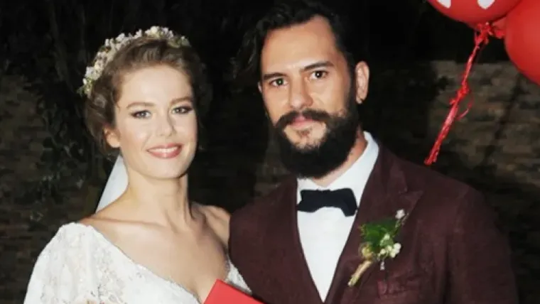 burcu-biricik-gozyaslarini-tutamadi-sebebi-ortaya-cikti-esi-emre-yetkin-teselli-etti-1790431842716.png