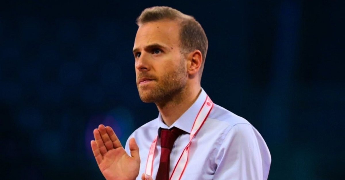 Karşıyaka’da Candost imzaladı