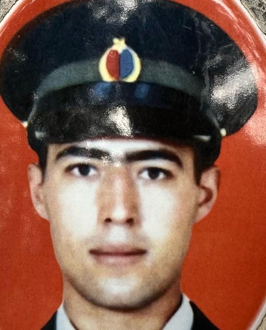 Afyonlu şehit kabri başında tören ve dualarla anıldı