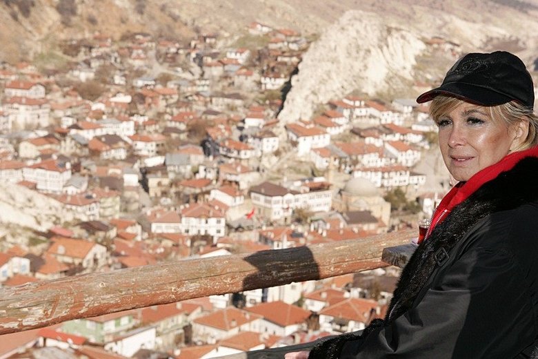 Filiz Akın’ın mezarındaki detay yürekleri burktu