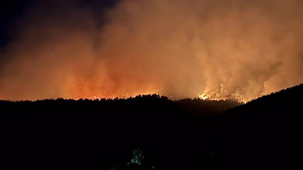 Bilecik’te yangın faciası! Bilecik tarihinin en büyük yangınını yaşıyor: 4 köy boşaltıldı!