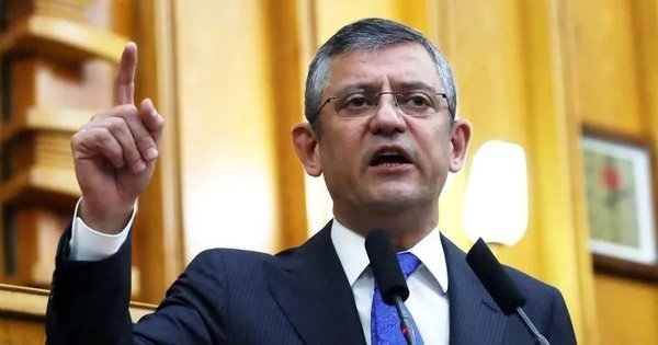 Özgür Özel Leman’ı savundu, Yapılmamış saygısızlık diyerek arka çıktı