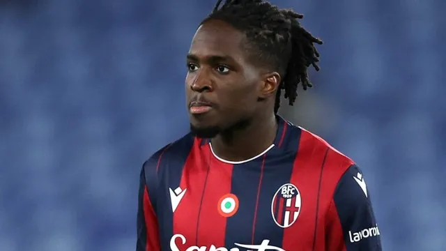 fenerbahceden-rowe-bombasi-1787072611688.png