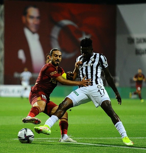 Göztepe’de defans çöktü