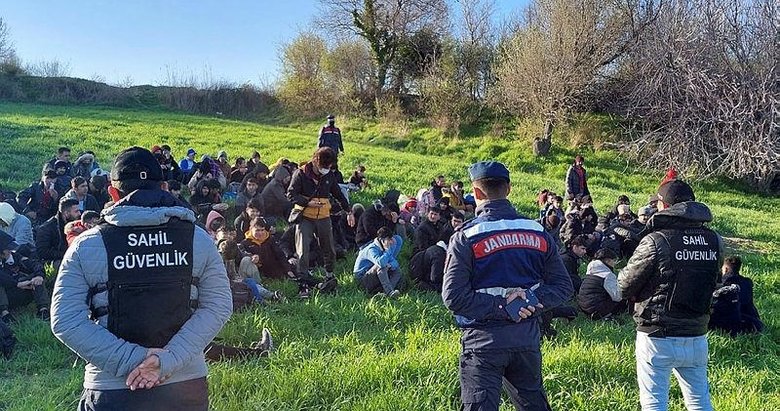 İtalya’ya gitmek isteyen 123 kaçak ve 2 Afgan organizatör filikada yakalandı