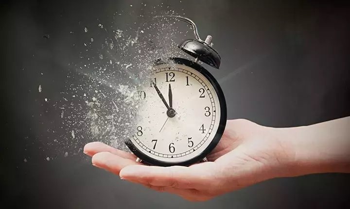 Yaz saati uygulaması ne zaman bitecek? Kış saati uygulamasına geçilecek mi?