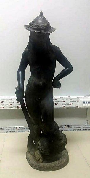 Bitcoin tutkusu müze soydurttu