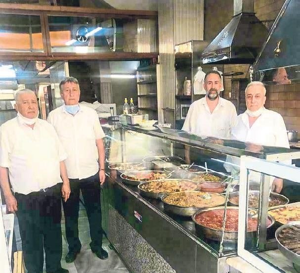 İzmir’in zamana meydan okuyan lezzet durakları