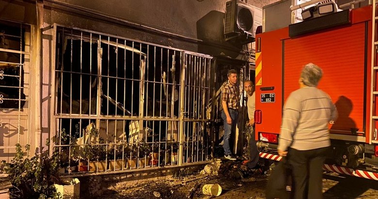 İzmir’de korkutan yangın: Zehirlenen kişi hayatını kaybetti