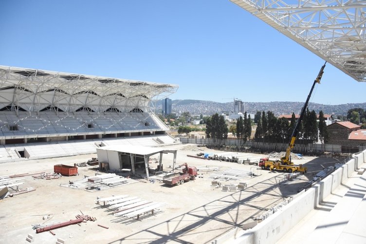 Göztepe’nin yeni stadı ve Alsancak Stadı ne zaman açılacak? Karşıyaka Stadı’nda son durum ne?