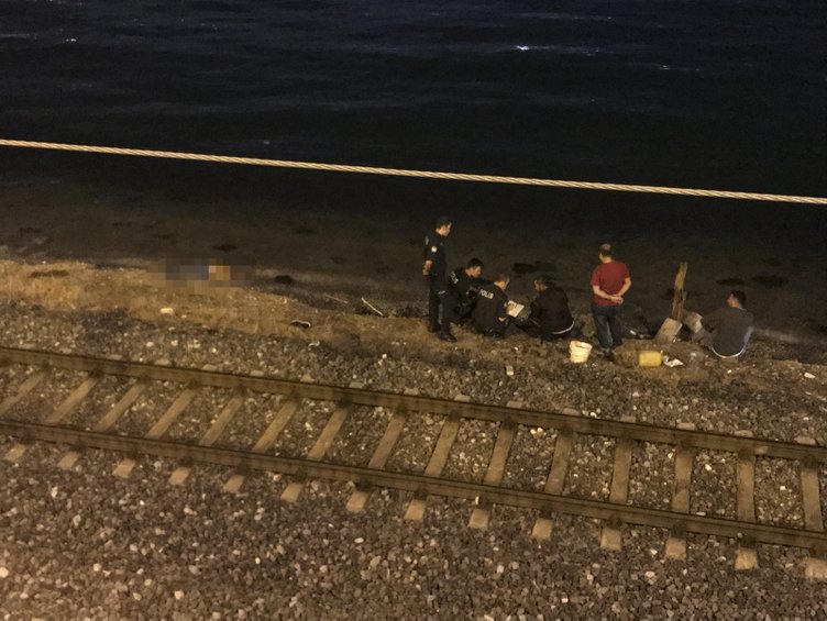 İzmir’de İZBAN treninin çarptığı kişi öldü .
