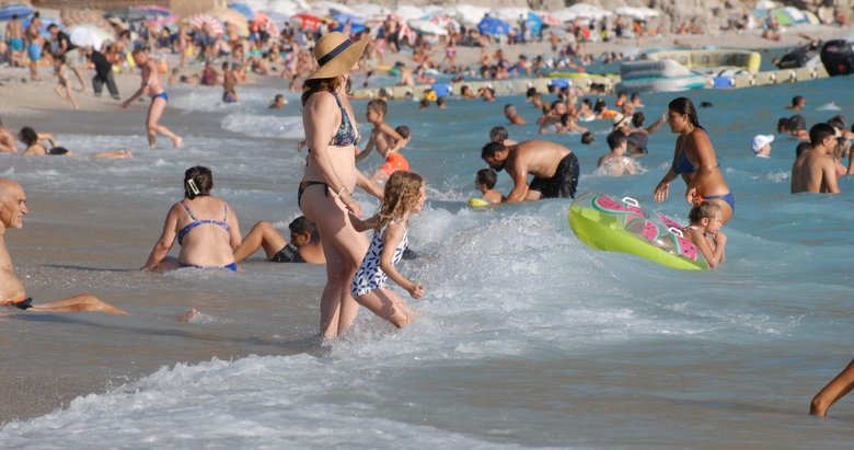 Turizm sezonu 8 buçuk aya uzadı