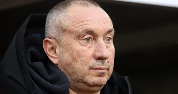 Kale gibi sağlam durdu | İstikrarın adı: Stoilov