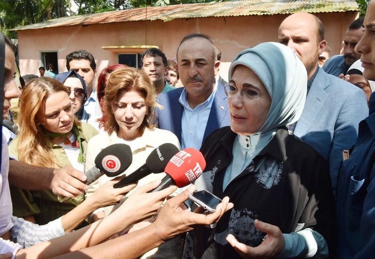 Emine Erdoğan’a ‘İnsani Hizmet’ ödülü