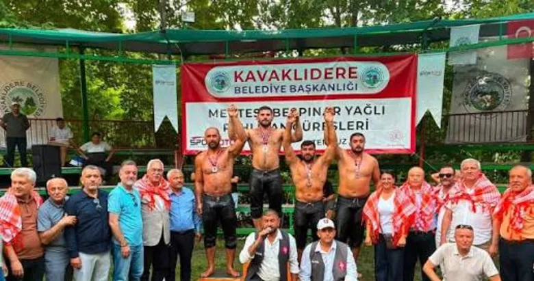 Menteşe’de yağlı güreş rüzgarı esti