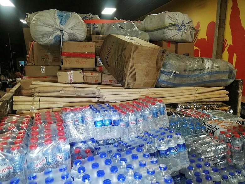 Göztepeli taraftarlardan Marmaris ve Bodrum’a yardım eli