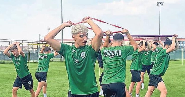 Bornova 1877 kampa girdi