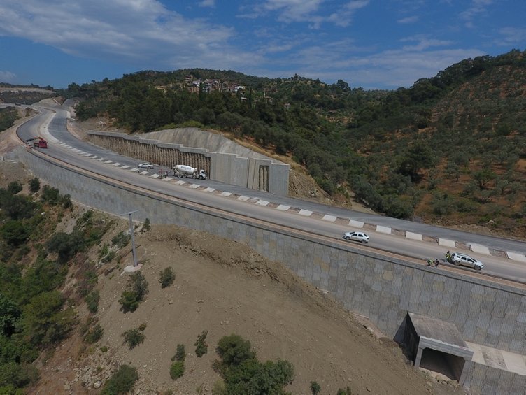 Çanakkale-İzmir kara yolundaki tünellerde son durum! 50 dakikalık yolu 5 dakikaya düşürecek