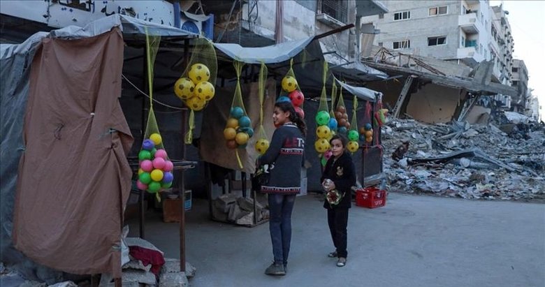 Gazze 471 gün sonra ilk kez bombardımansız bir sabaha uyandı