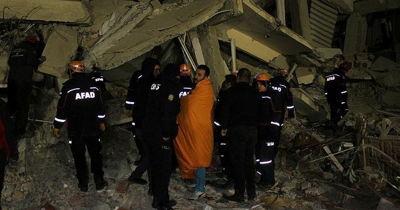 AFAD açıkladı! Elazığ’daki deprem sonrası ölü sayısı artıyor