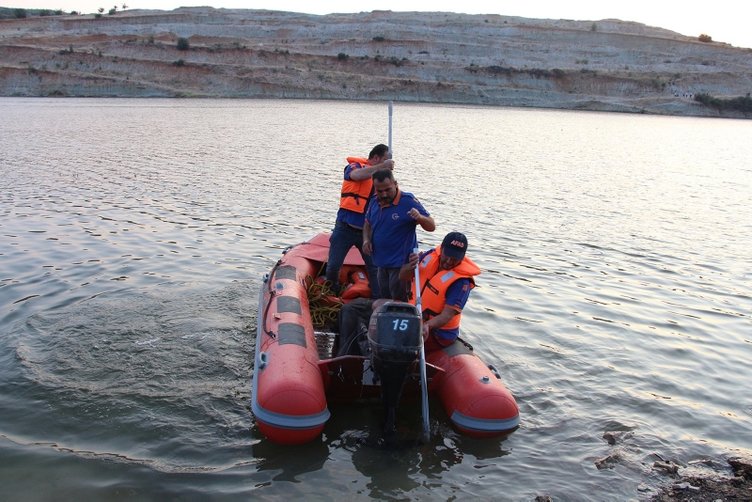 Manisa’da 18 yaşındaki genç gölette boğuldu! 1 kişi kayıp