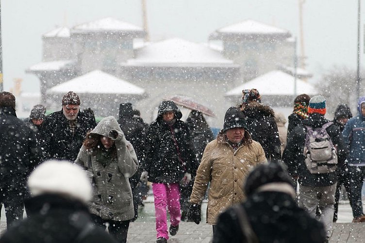 Meteoroloji’den son dakika uyarısı 19 Şubat Çarşamba! İzmir’de bugün hava nasıl olacak?