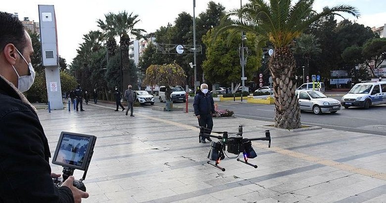 Aydın’da polisten hoparlörlü drone ile Kovid-19 uyarısı