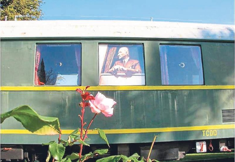 Avrupa’nın en büyük lokomotif müzesi İzmir’de