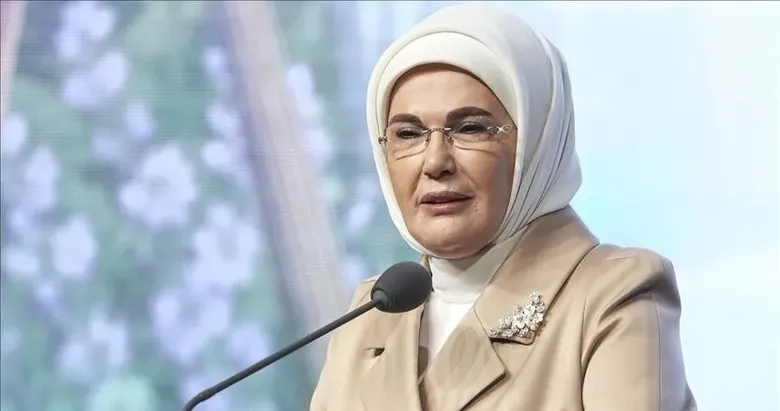 ‘Anne sütü eşsiz bir mucizedir’