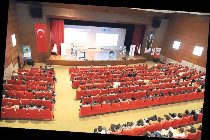 Türkiye’de ilklerin mucidi: İzmir Bakırçay Üniversitesi