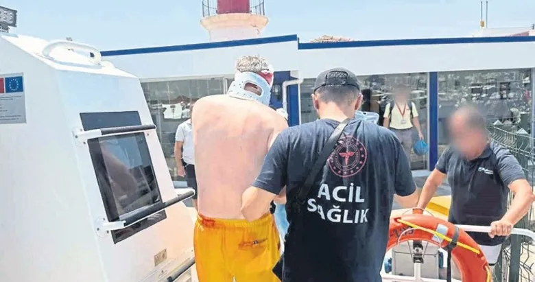 Yaralanan vatandaşa Sahil Güvenlik ekipleri yardım etti