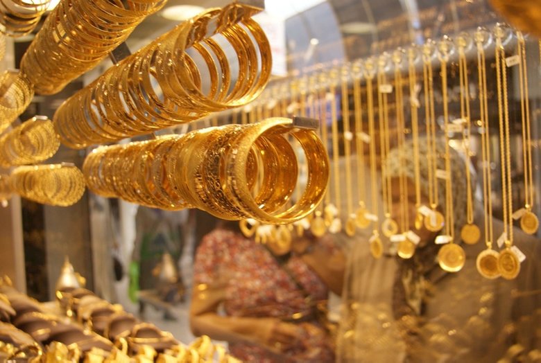 altin-fiyatlari-yeni-haftaya-nasil-basladi-15-aralik-canli-altin-fiyatlari-1765788156982.jpg