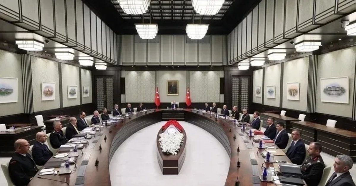 Başkan Erdoğan liderliğindeki MGK sona erdi!