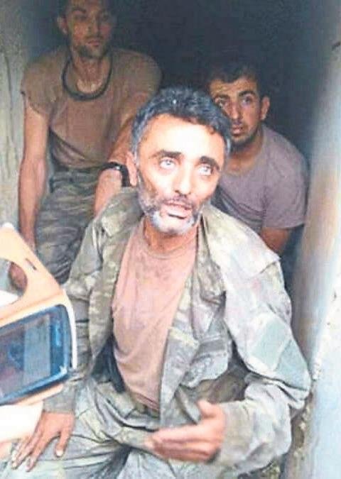 Suikast timi baltayı taşa vurdu