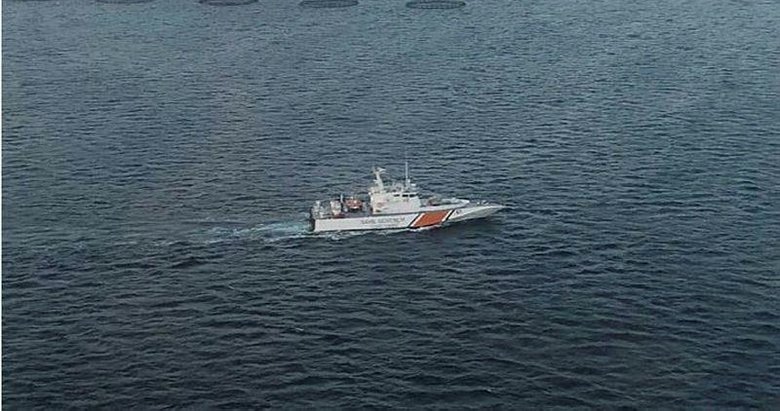 İzmir’de göçmenleri taşıyan tekne battı